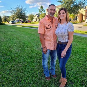 Meet your Posher, Zury